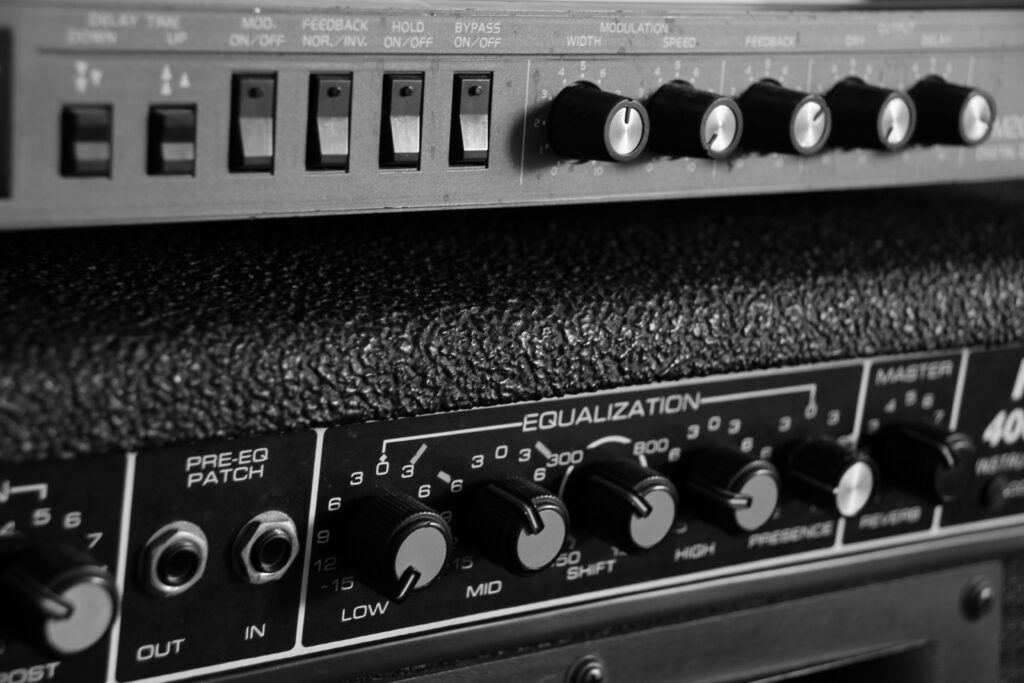 Home 4 Amplifier and Mixer